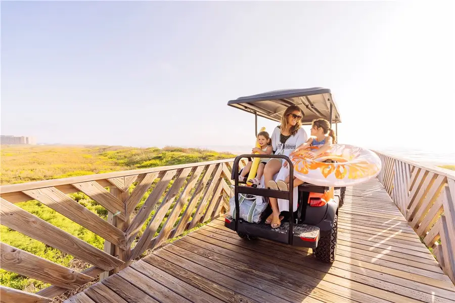 700 Sunset Avenue, Port Aransas, TX 78373 - Image #3