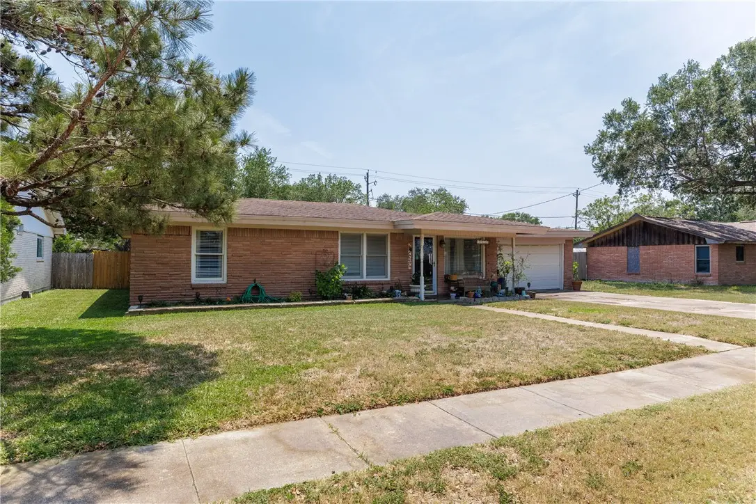 10639 Emmord Loop, Corpus Christi, TX 78410 - Image #1