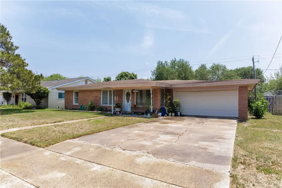 10639 Emmord Loop, Corpus Christi, TX 78410 - Image #2