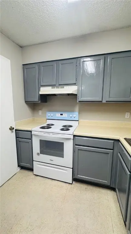 2003 Silver Oaks, San Antonio, TX 78213 - Image #3