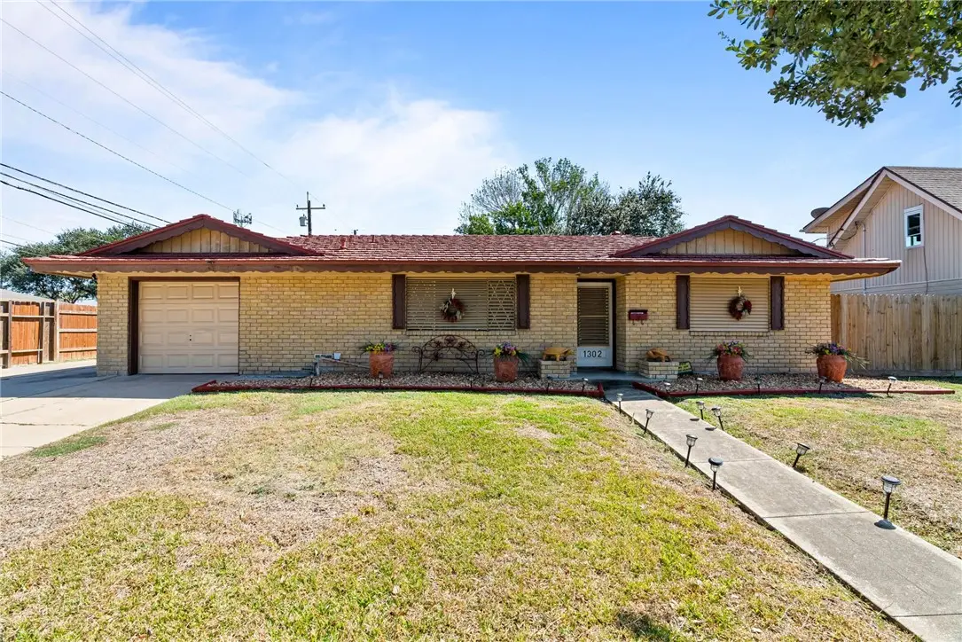 1302 Aswan Drive, Corpus Christi, TX 78412 - Image #1