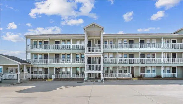 2290 N Fulton Beach #212, Rockport, TX 78382