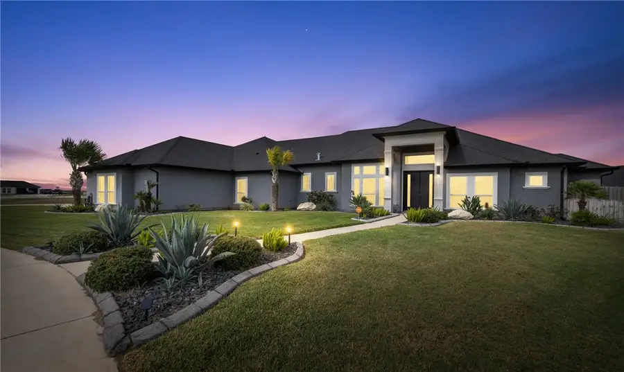 1350 Will Scarlet Court, Corpus Christi, TX 78415 - Image #3