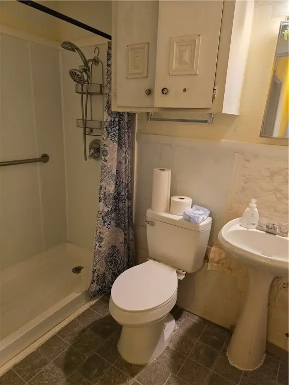 325 N Houston Street, Aransas Pass, TX 78336 - Image #3