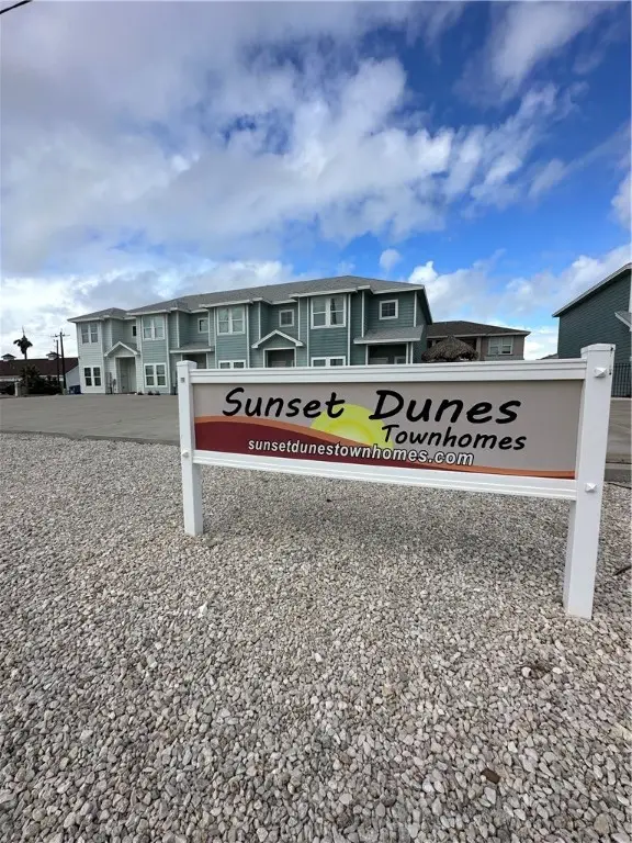 14818 Robla Drive, Corpus Christi, TX 78418 - Image #2