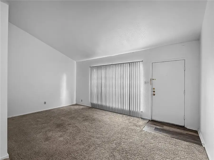 3702 Thornberry Court, Corpus Christi, TX 78415 - Image #3