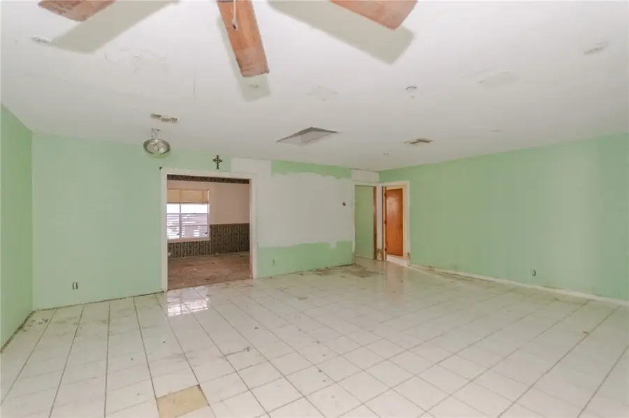 1134 Alexandria Drive, Corpus Christi, TX 78412 - Image #2