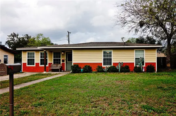 805 E Anderson Street, Beeville, TX 78102