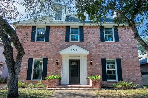 7629 Stony Brook Drive, Corpus Christi, TX 78413