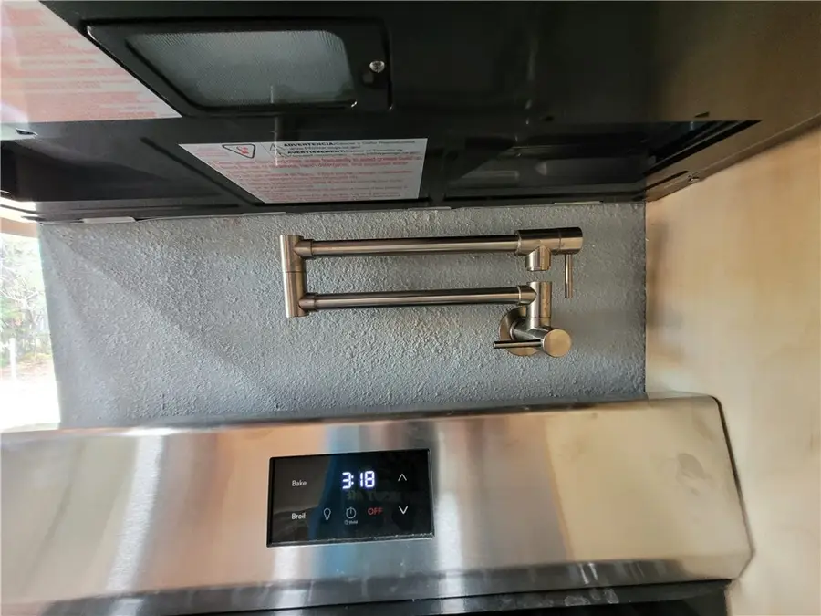 900 E 3rd Street, Sinton, TX 78387 - Image #3