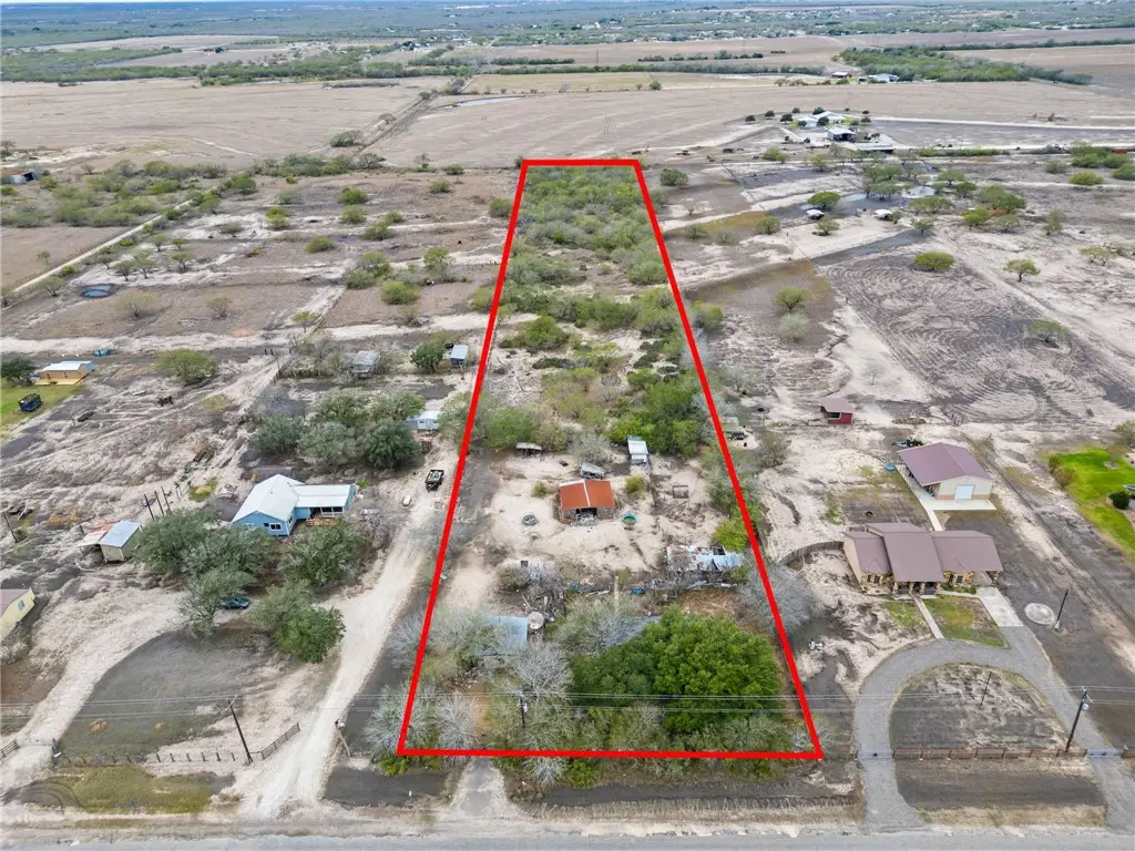 697 S County Road 305, Orange Grove, TX 78372 - Image #1