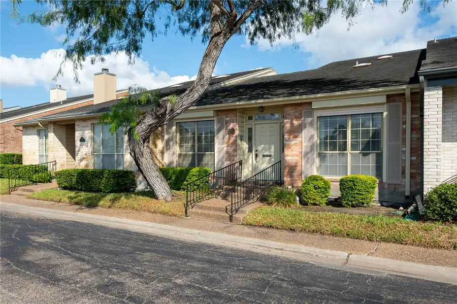 69 Lake Shore Drive, Corpus Christi, TX 78413 - Image #2