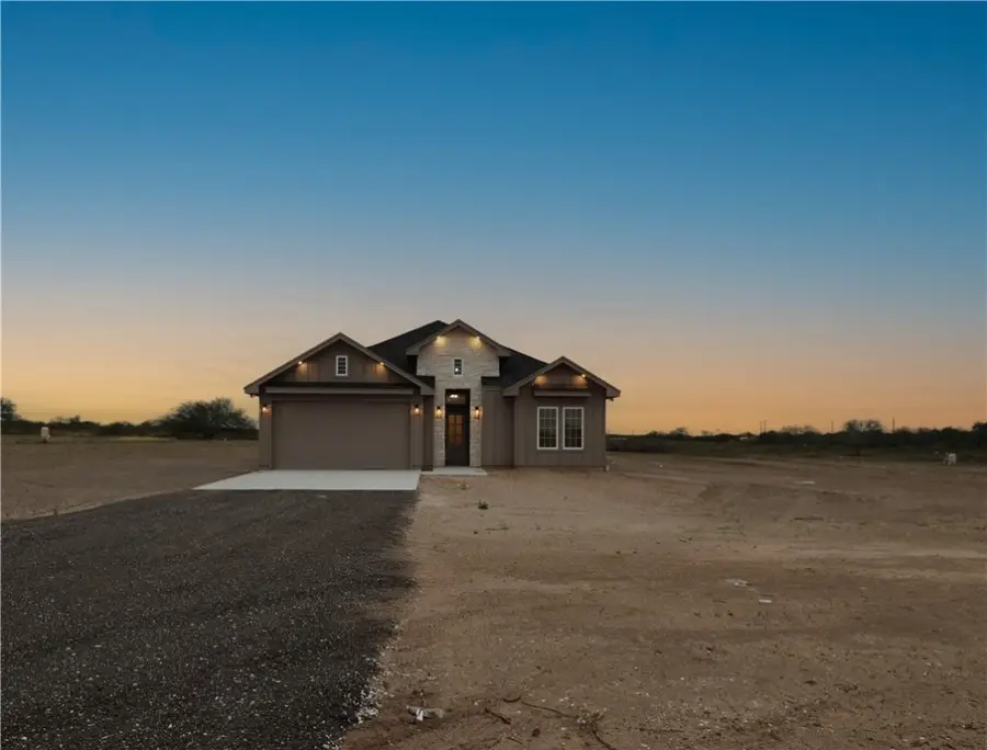 133 County Road 150, Alice, TX 78332 - Image #2