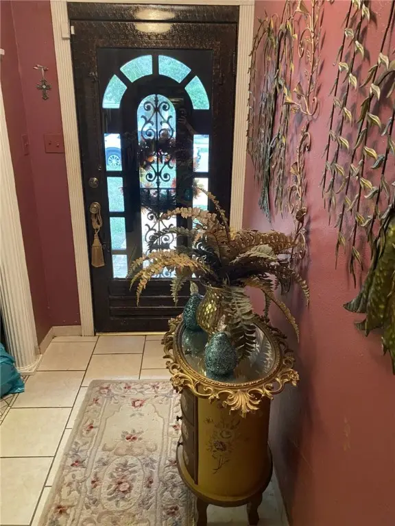 706 E Hill Avenue, Alice, TX 78332 - Image #2