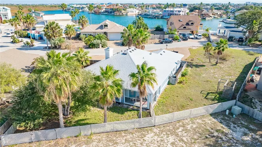 14845 Cobo De Bara Circle, Corpus Christi, TX 78418 - Image #3