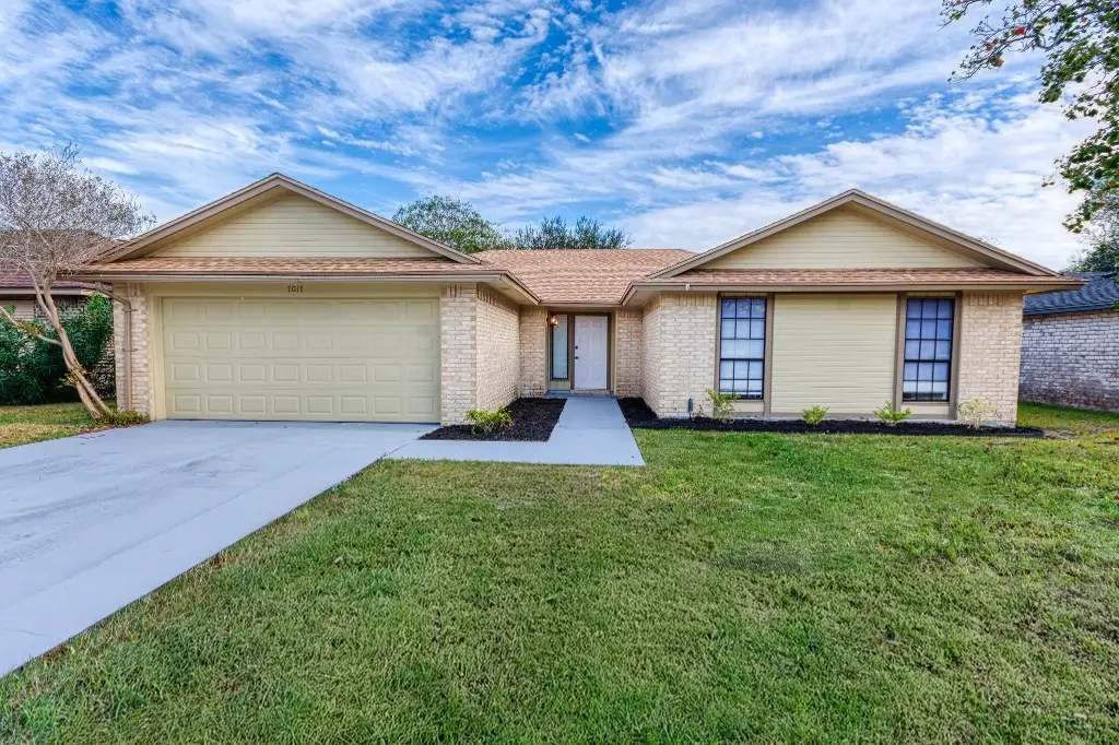 7017 Keystone Drive, Corpus Christi, TX 78413 - Image #1