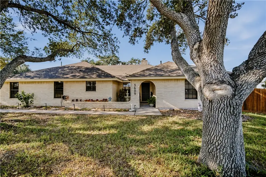 3609 Cox Circle, Corpus Christi, TX 78410 - Image #2