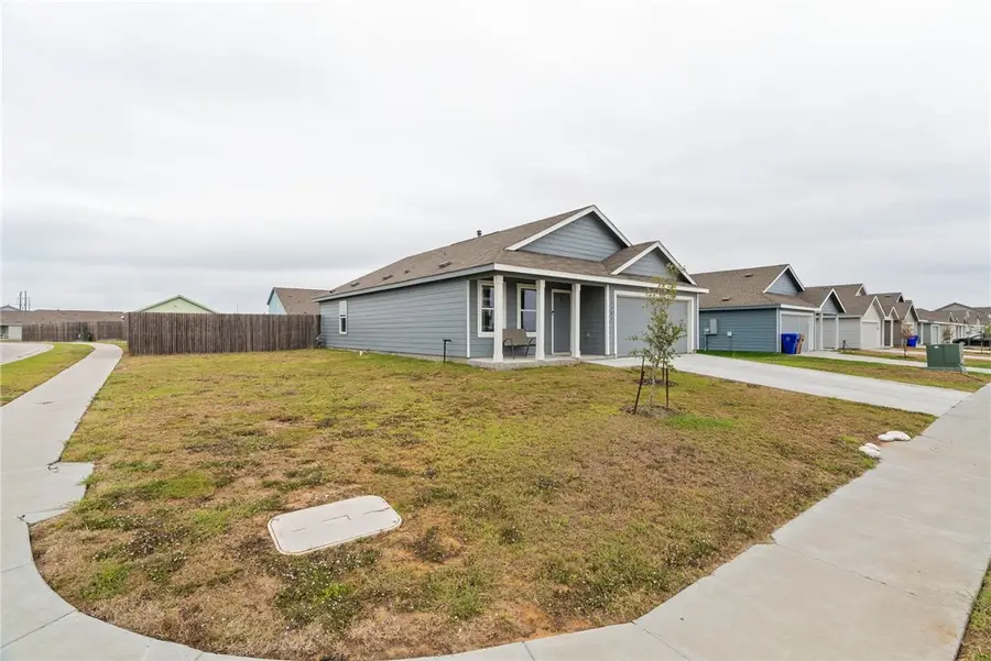 13282 Silverado Drive, Robstown, TX 78380 - Image #2