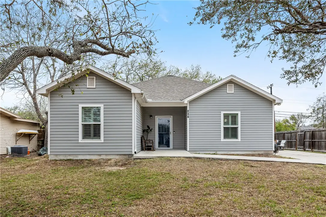 407 Reynolds Avenue, Taft, TX 78390 - Image #1