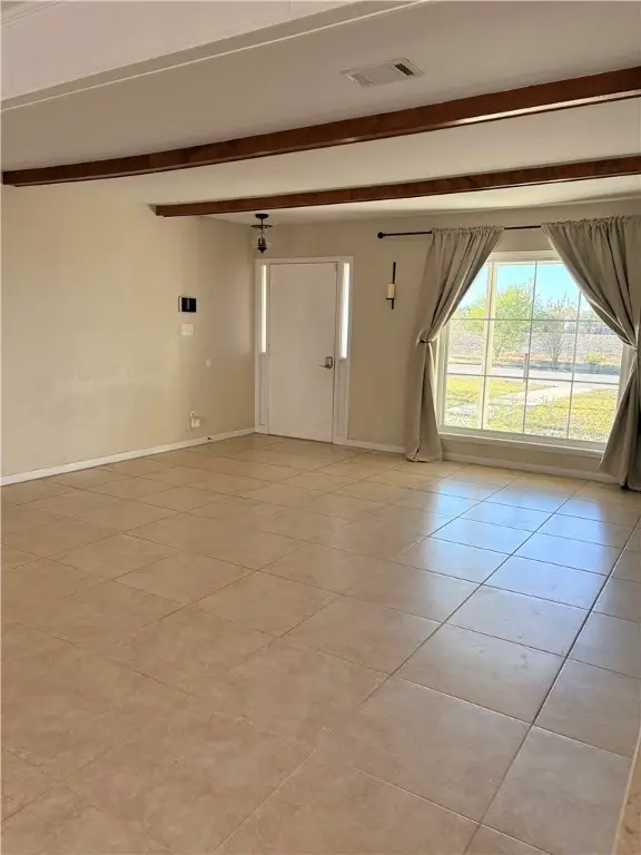 605 E 11th Street, Bishop, TX 78343 - Image #2