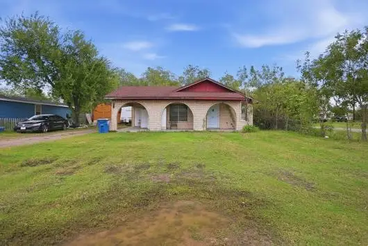 2542 Avenue F, Ingleside, TX 78362 - Image #2