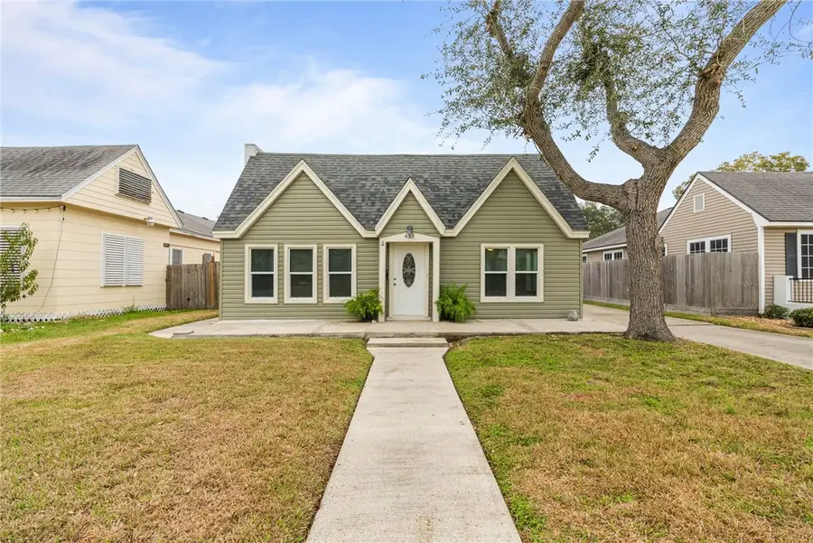 433 Atlantic Street, Corpus Christi, TX 78404 - Image #2