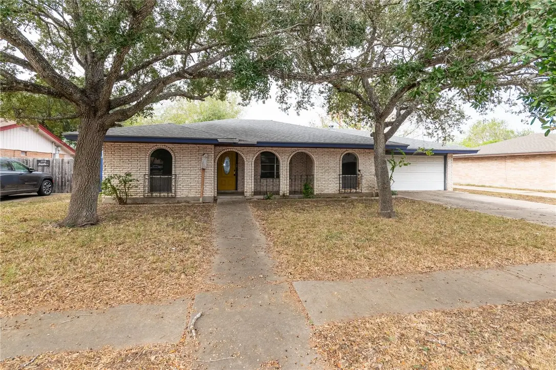 1709 Annette Street, Kingsville, TX 78363 - Image #1