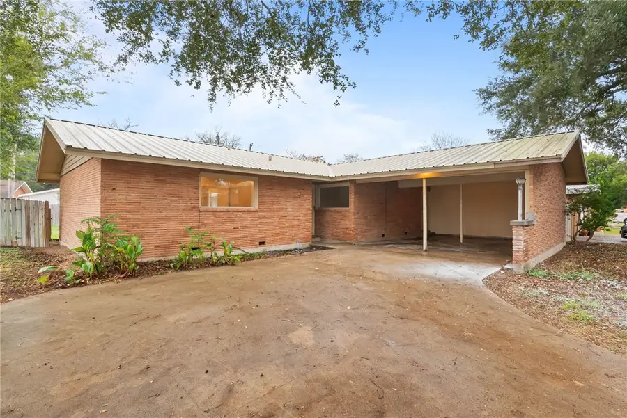 1206 Bruce Street, Alice, TX 78332 - Image #2