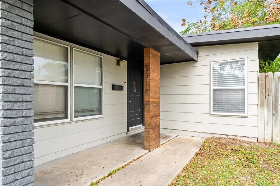 3918 Lincoln Street, Corpus Christi, TX 78415 - Image #3