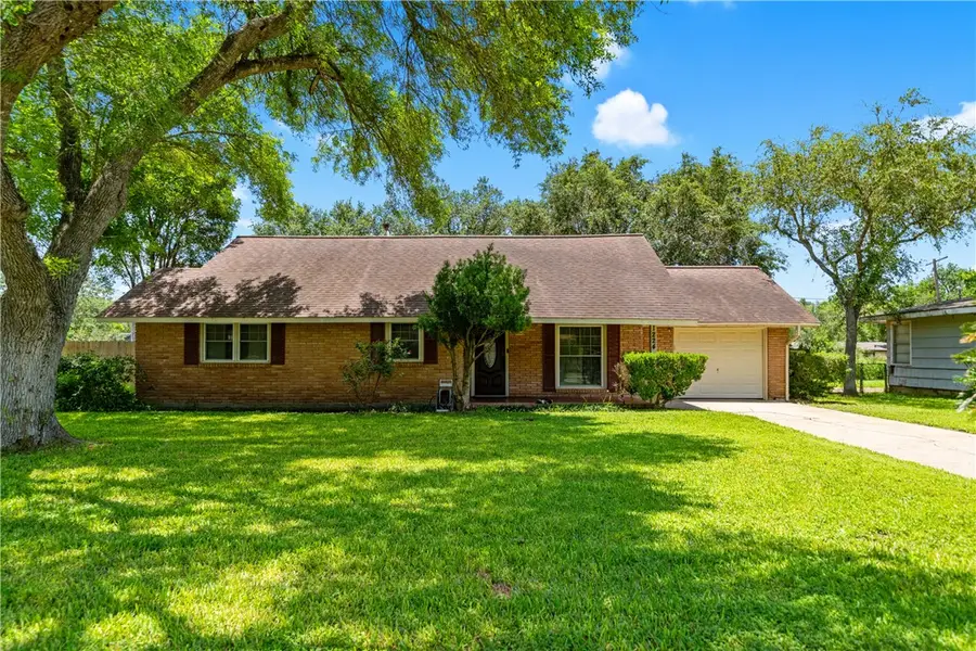 1224 Roosevelt Drive, Alice, TX 78332 - #3