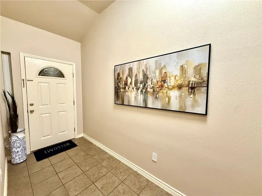 6630 Riding Wind Drive, Corpus Christi, TX 78414 - Image #2