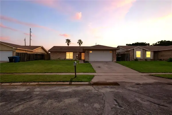 833 Orleans Drive, Corpus Christi, TX 78418