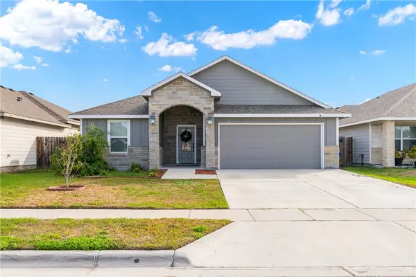 3210 Creek Side Drive, Corpus Christi, TX 78410