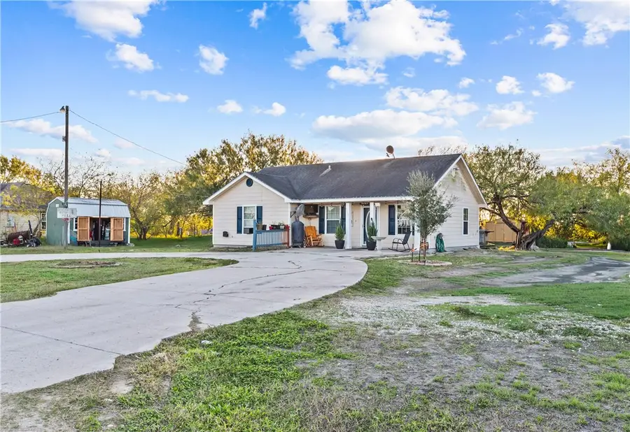 4109 County Road 40, Robstown, TX 78380 - Image #3