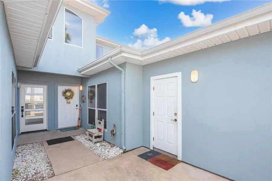 14001 Fortuna Bay Drive #3, Corpus Christi, TX 78418 - Image #2