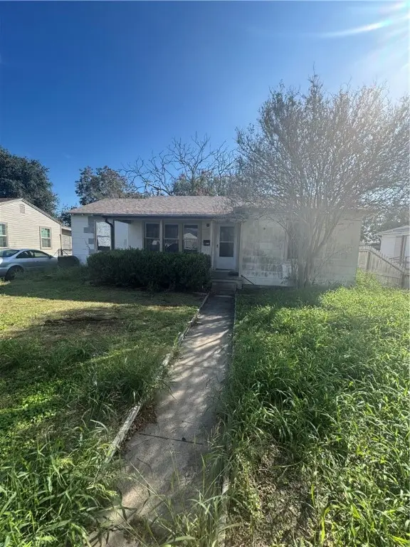 4122 Christie Street, Corpus Christi, TX 78415