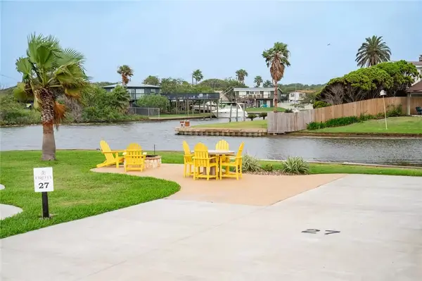 101 Caribbean Drive #27, Corpus Christi, TX 78418
