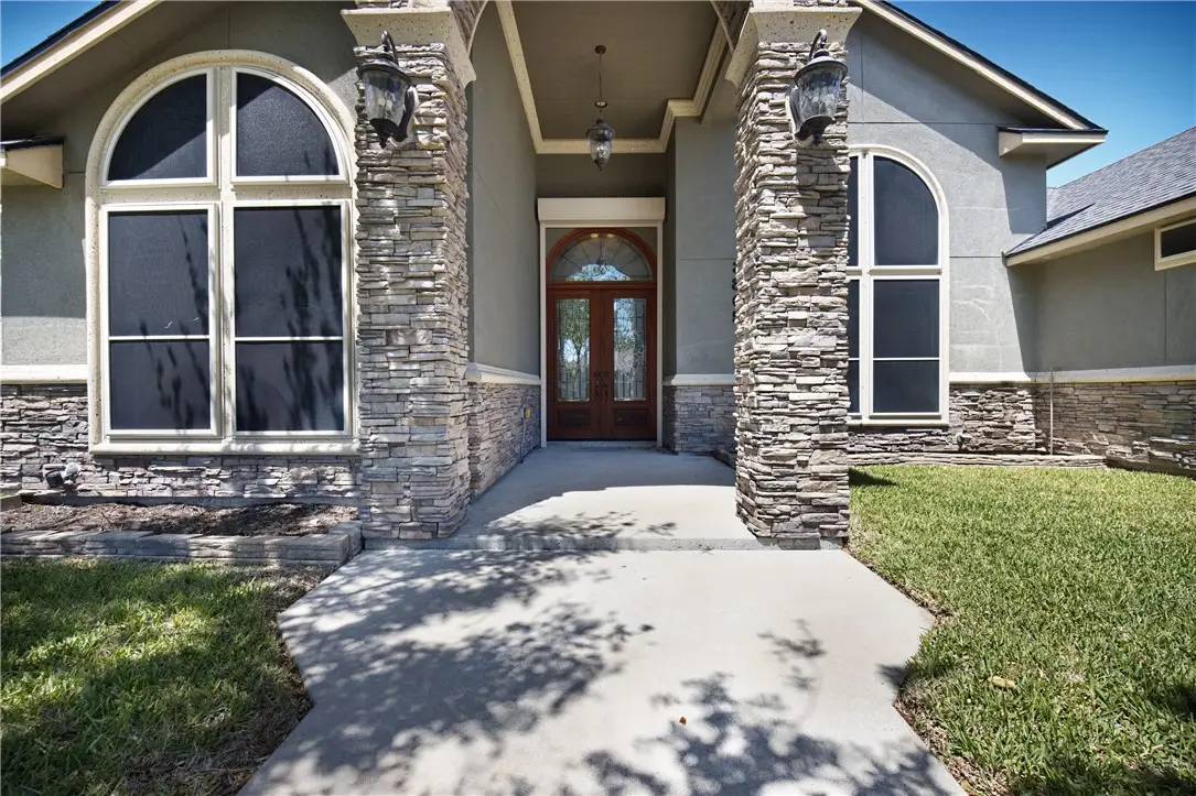 3805 Kangaroo Court, Corpus Christi, TX 78414 - Image #1