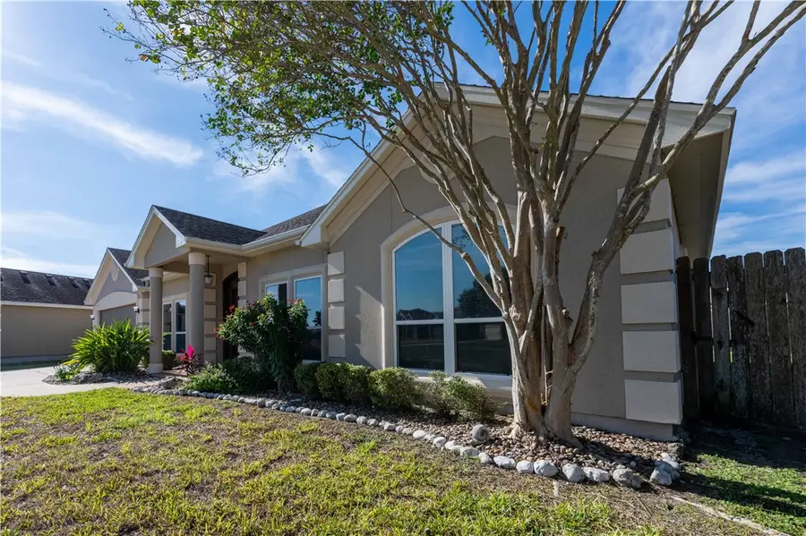 6801 Jets Court, Corpus Christi, TX 78414 - Image #3