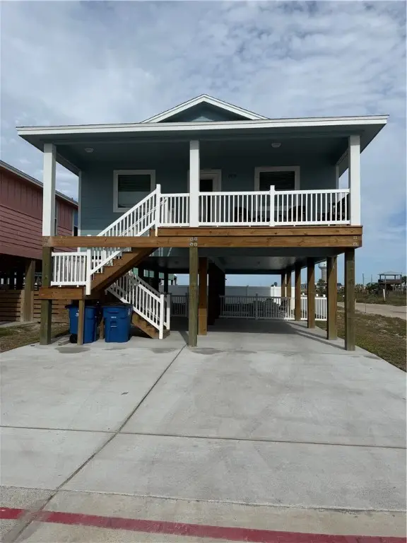 103 Redfish Lane, Port Aransas, TX 78373