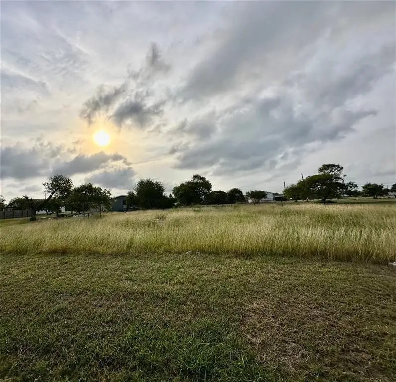 509 1st Street, Bayside, TX 78340 - Image #3