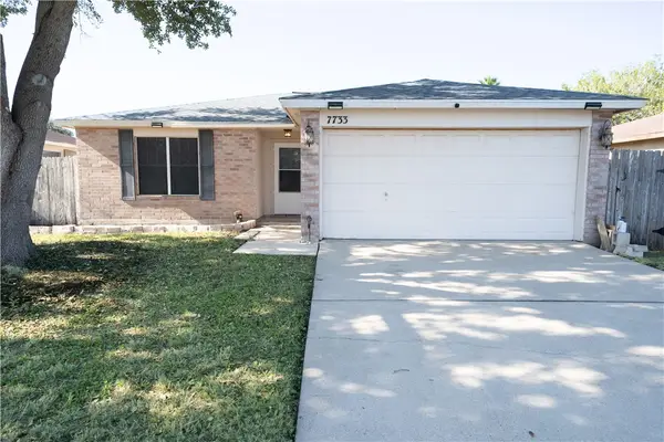 7733 Grizzley Drive, Corpus Christi, TX 78414
