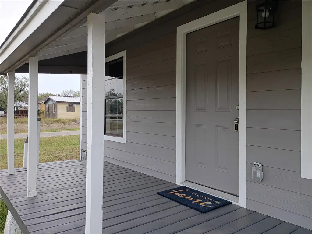 113 W 2nd Street, Bishop, TX 78343 - Image #1