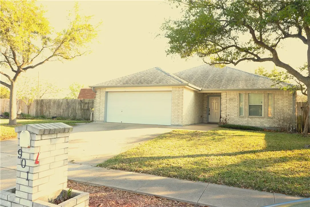 901 Strom, Corpus Christi, TX 78418 - Image #1