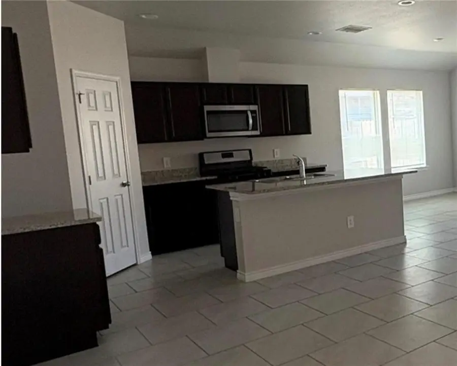 2313 Restful, Corpus Christi, TX 78427 - Image #2