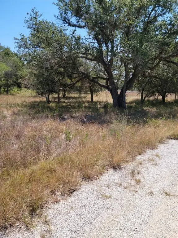 12 Post Oak Road, Inez, TX 77968 - Image #3