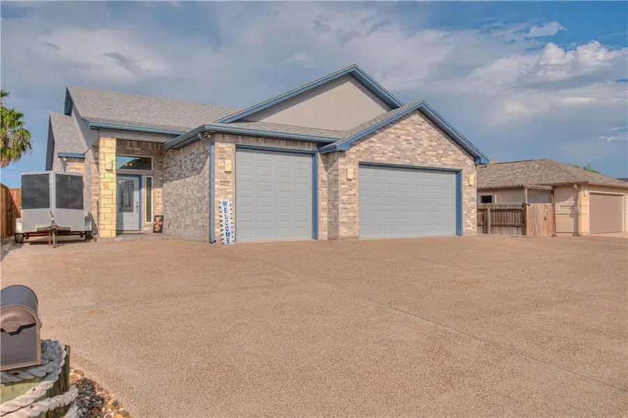 14222 Punta Bonaire Drive, Corpus Christi, TX 78418 - Image #2