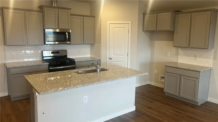 9521 Danish Oak Drive, Corpus Christi, TX 78410 - Image #2