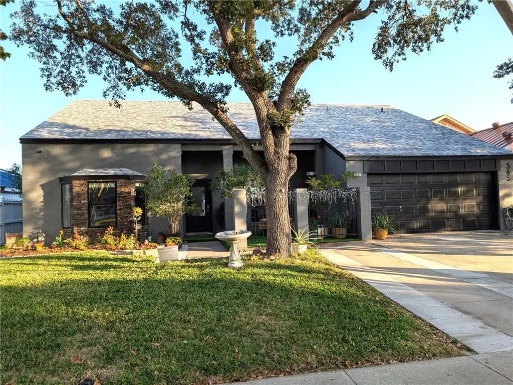 565 Poenisch Drive, Corpus Christi, TX 78412 - Image #1