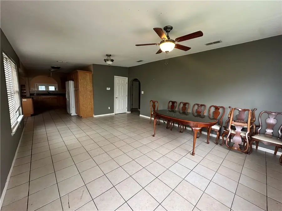 4802 Kasper Street, Corpus Christi, TX 78415 - Image #2